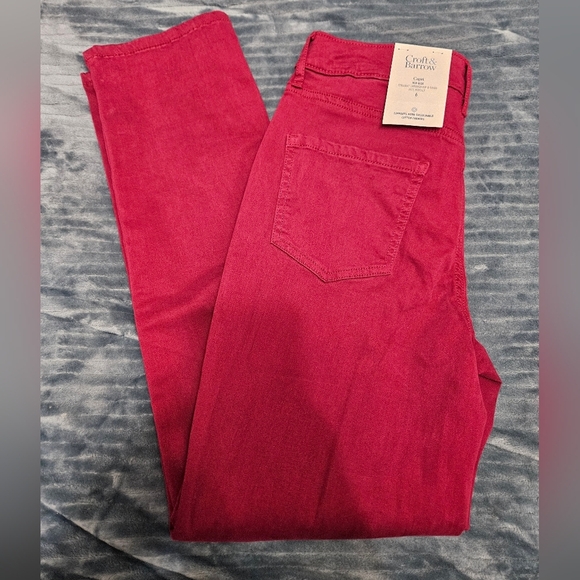 NWT! croft & barrow Women's Red Skinny Pants! - Picture 1 of 9